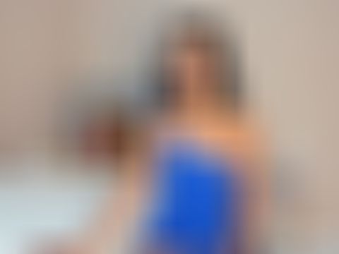 minhaaaaa231 webcam profile - Pakistani