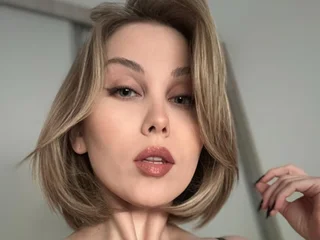 YesMissAlexandra webcam profile - Finnish